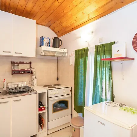 Awesome In With House A Panoramic View *