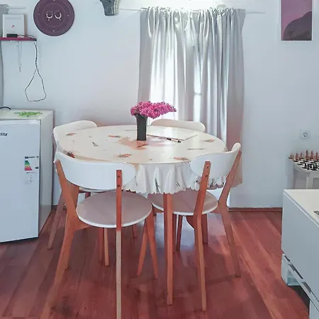 Prázdninový dům In With Wifi *