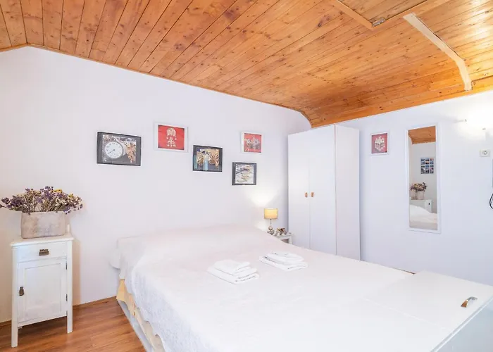 Beautiful In With Wifi Holiday home Gruda